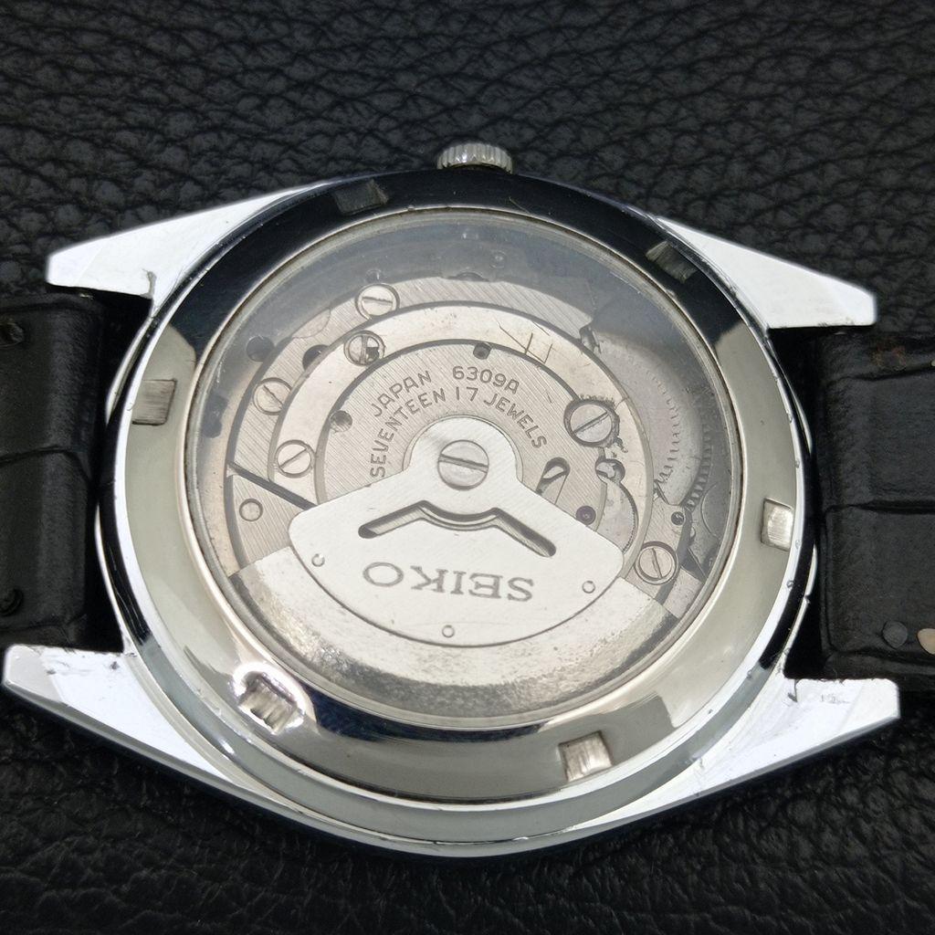 ЯПОНСКИЕ ВИНТАЖНЫЕ ОТРЕМОНТИРОВАННЫЕ АВТОМАТИЧЕСКИЕ МУЖСКИЕ ЧАСЫ SEIKO 5 С ЧЕРНЫМ ЦИФЕРБЛАТОМ a444246-1
