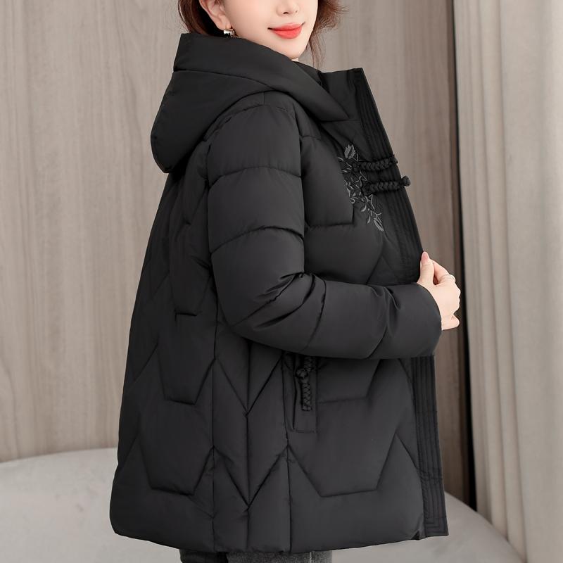 Женские зимние куртки среднего возраста с капюшоном, вышивкой, повседневная теплая парка, женское теплое пальто