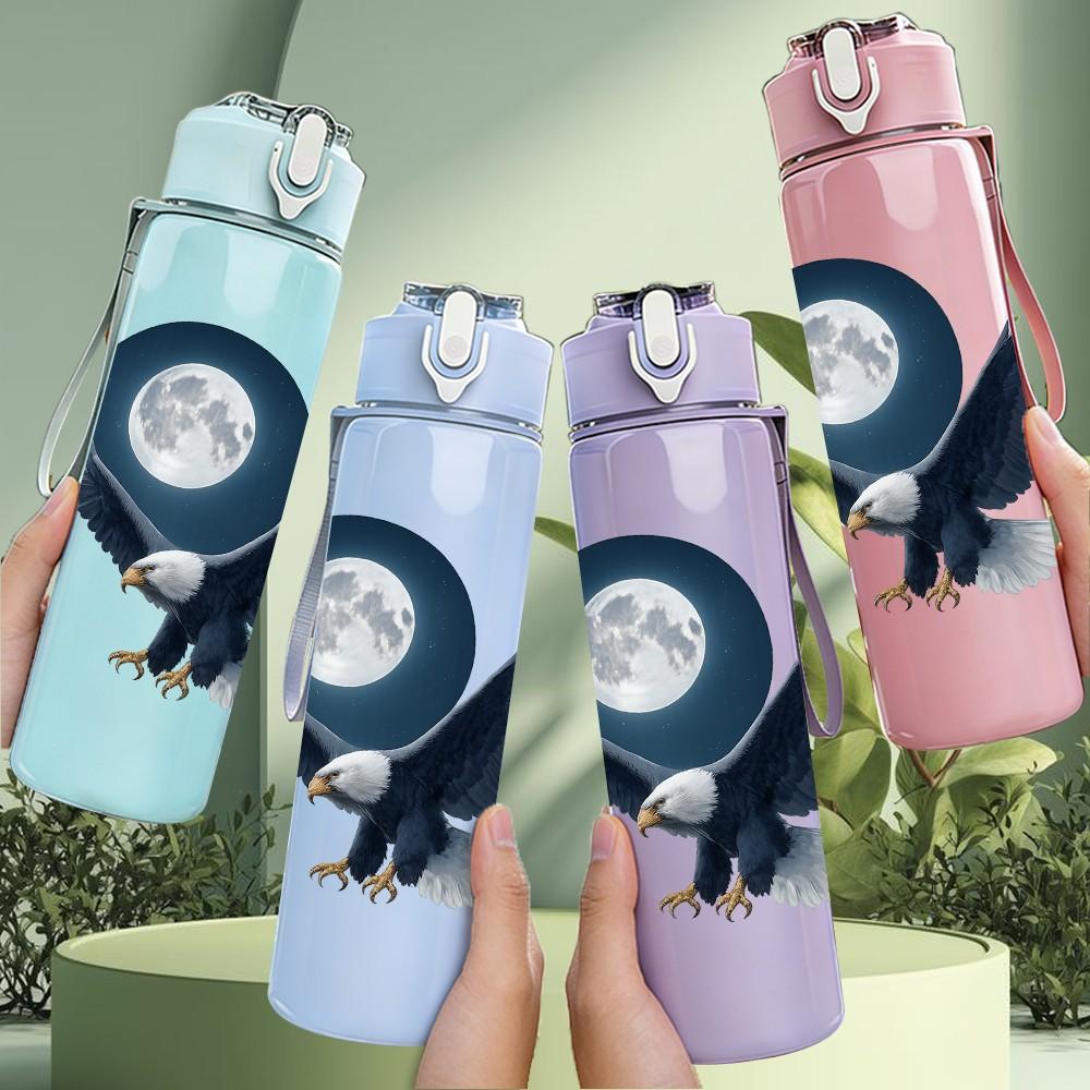 1PC Night Eagle Moon Silhouette 750ml Color Plastic Sports Water Bottle Leakproof Flip Straw Lid Suitable for Sports Office Home Use