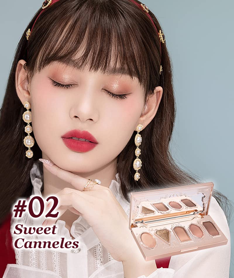 Цветок знает Strawberry Rococo Series Палитра теней для век Powder Sweet (02 Канеле)