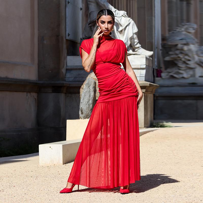 Черное сетчатое макси-платье для женщин, сексуальное платье без рукавов, прозрачное плиссированное платье для вечеринки, женская мода, облегающее длинное платье 2025