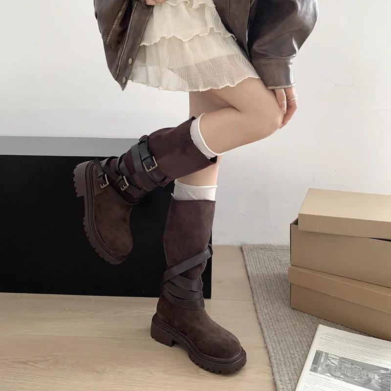 Женские сапоги на платформе до колена, замшевые туфли на плоской подошве, зимняя брендовая дизайнерская обувь 2025 года, новые повседневные модные ботинки «Челси» для снега