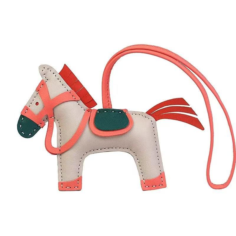 Брелок из натуральной овчины и кожи лошади, подвеска для сумки