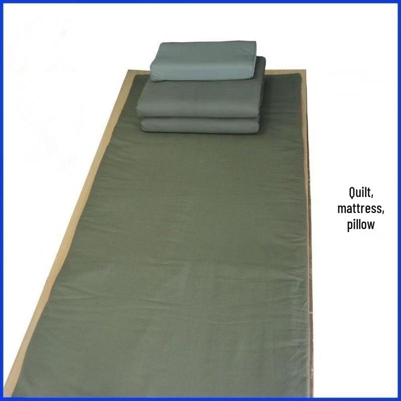 Army Green Cotton Quilt Three-Piece Bedding Set for Student Dormitory