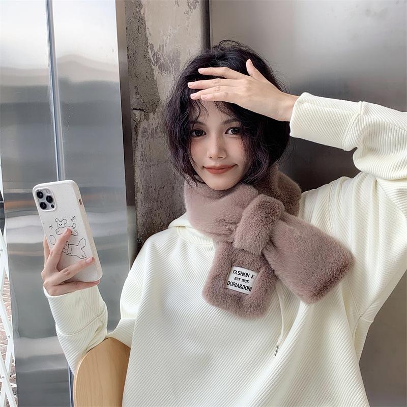 Korean version of fashionable solid color labeling cross scarf fluffy autumn and winter thickened warm neck scarf versatile student