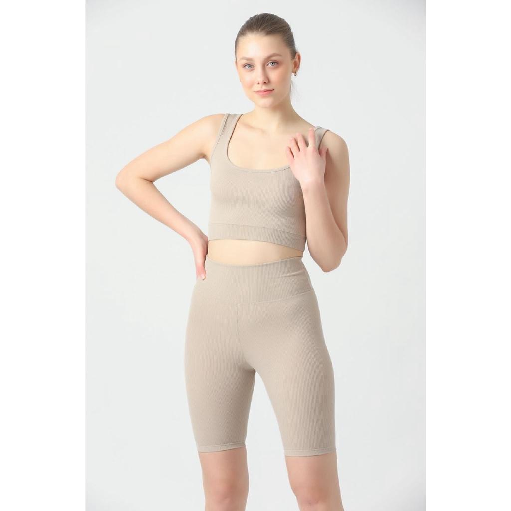 Black Comfortable Flexible Ribbed Sports Bra - Biker Tights Set