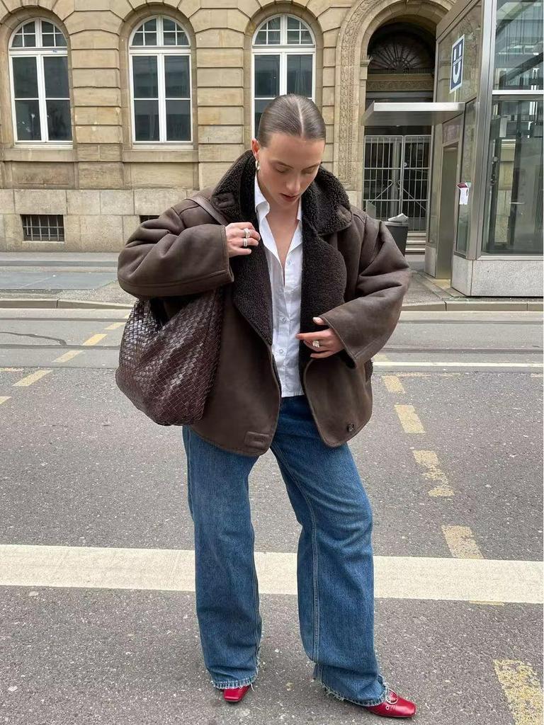 Женская куртка с лацканами из овчины большого размера 2023 года - Мода осень/зима в европейском и американском стиле