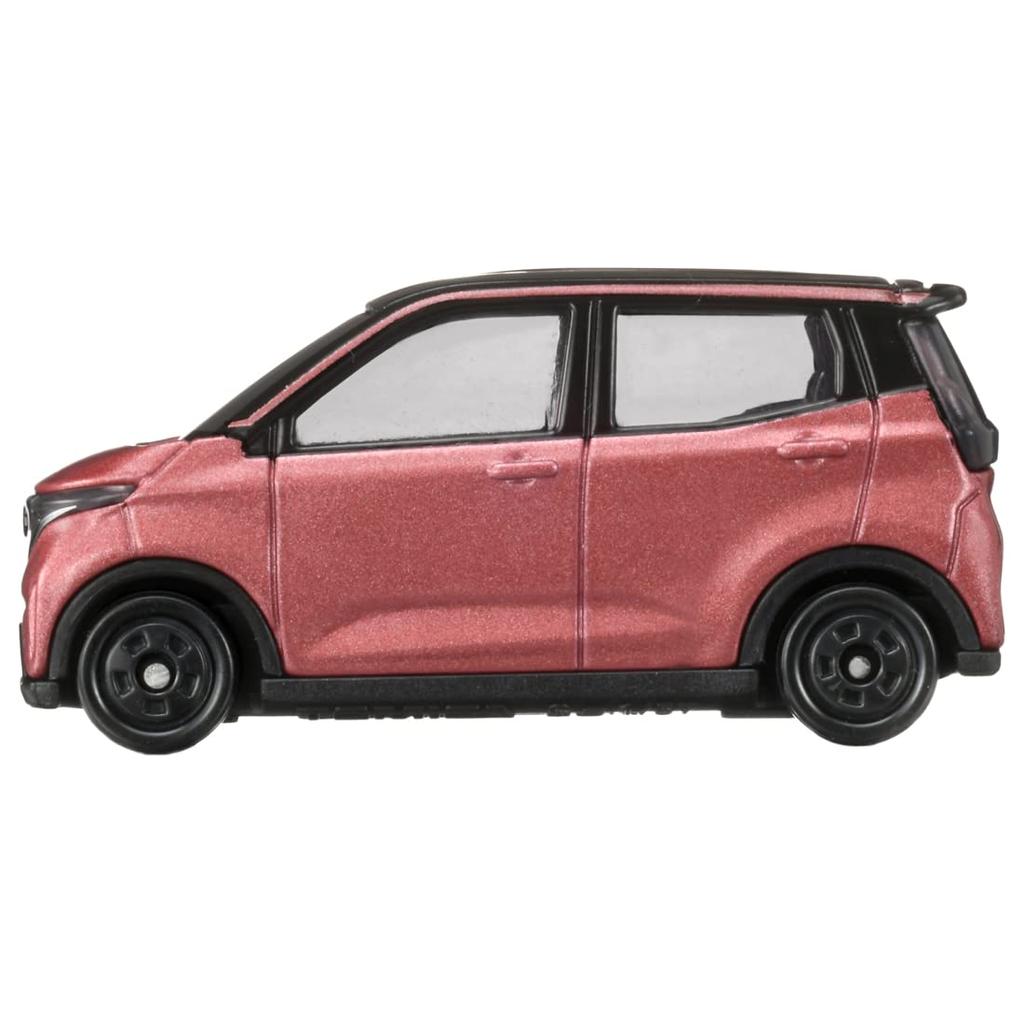 Takara Tomy Tomica 8 Nissan Sakura car toy for ages 3 and up No. (blister package) die-cast