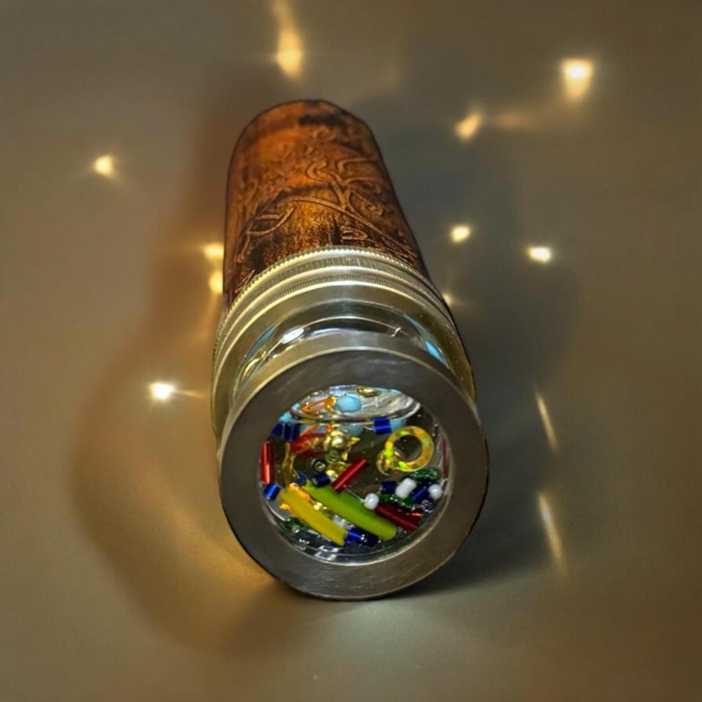 UNIQUE KALEIDOSCOPE, Liquid Kaleidoscope - Pure Kaleidoscope - Fashion Designer Gifts - Prismatic Kaleidoscope