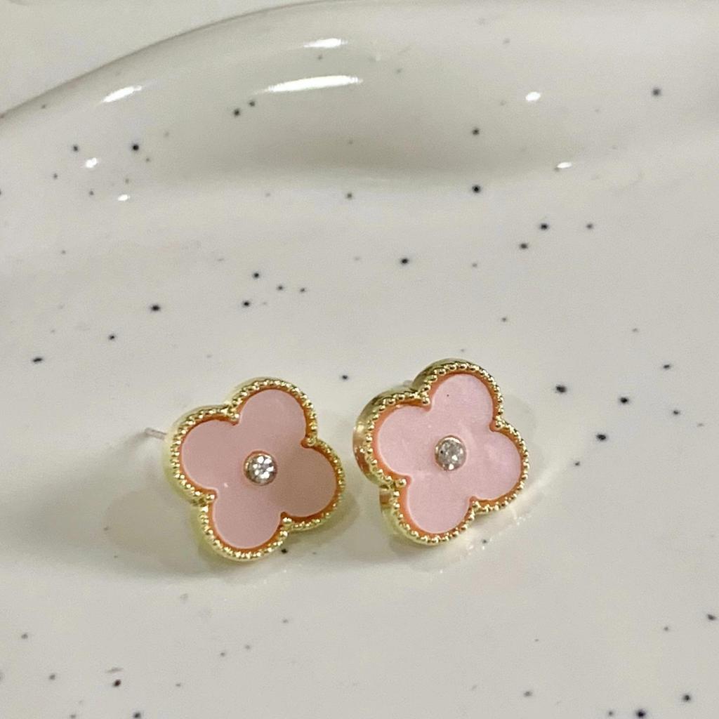 Модные серьги с четырьмя листами клевера и дрелью, красные, маленькие, простые, нежные, темпераментные, с цветком из перламутра, женские серьги