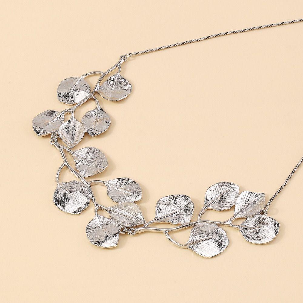 Exaggerated Vintage Women Leaf Pendant Neck Jewelry Chain Necklace Choker Necklace