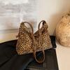 Fashion Trend Velvet Leather In Style Feminine Bag New Korean Version Popular Leopard Print Large Capacity Shoulder Bag