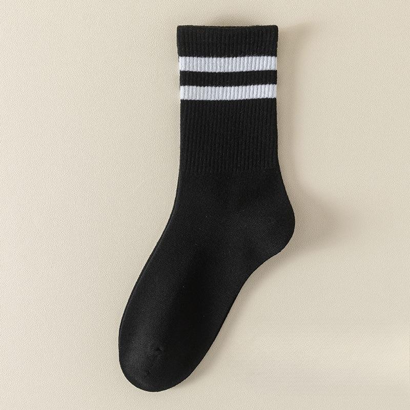 Ladies Spring and Autumn Solid Color Parallel Bar Stripe Deodorizing Boneless Sport Tube Cotton Socks