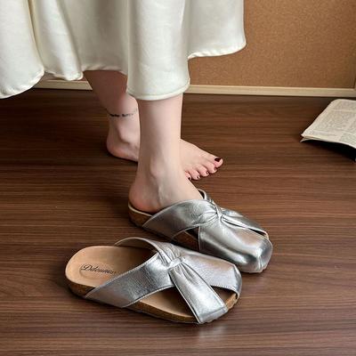 2025 лето новый верхняя одежда повседневные тапочки полые сумка голова крутые тапочки удобные круглый носок танкетка женские тапочки