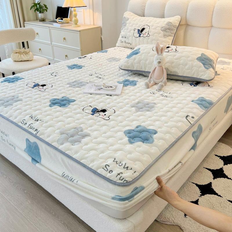New Soybean Antibacterial Class a Milk Fiber Fitted Sheet Quilted Bedspread Non-Slip Household Dustproof Protective Cover Thickened Mattress