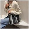 On The New Striped Simple Canvas Bag Autumn Korean Version Large Capacity Shoulder Bag Simple Foreign Fashion Bag