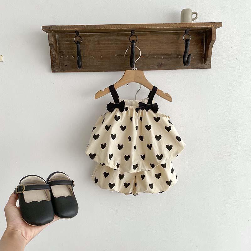 Весенне-летняя рубашка на подтяжках с милым бантом для девочек и шортами, детская хлопковая одежда из 2 предметов, повседневные топы для малышей, костюм