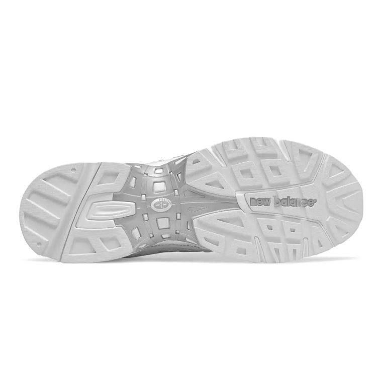 827 New Balance Adzorb 'Белый' ML827AAD