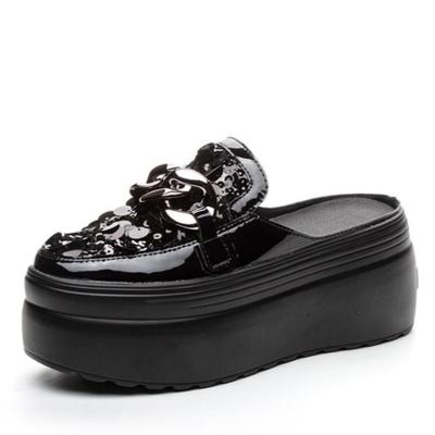 Модные 8 см сетчатые лакированные женские босоножки из микрофибры с блестками, модные повседневные туфли на платформе и танкетке, летние