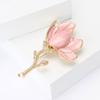 Корейская версия новой броши-магнолии из эмали из сплава, маленькая и свежая, универсальная, женская рубашка, нагрудный цветочный аксессуар-брошь