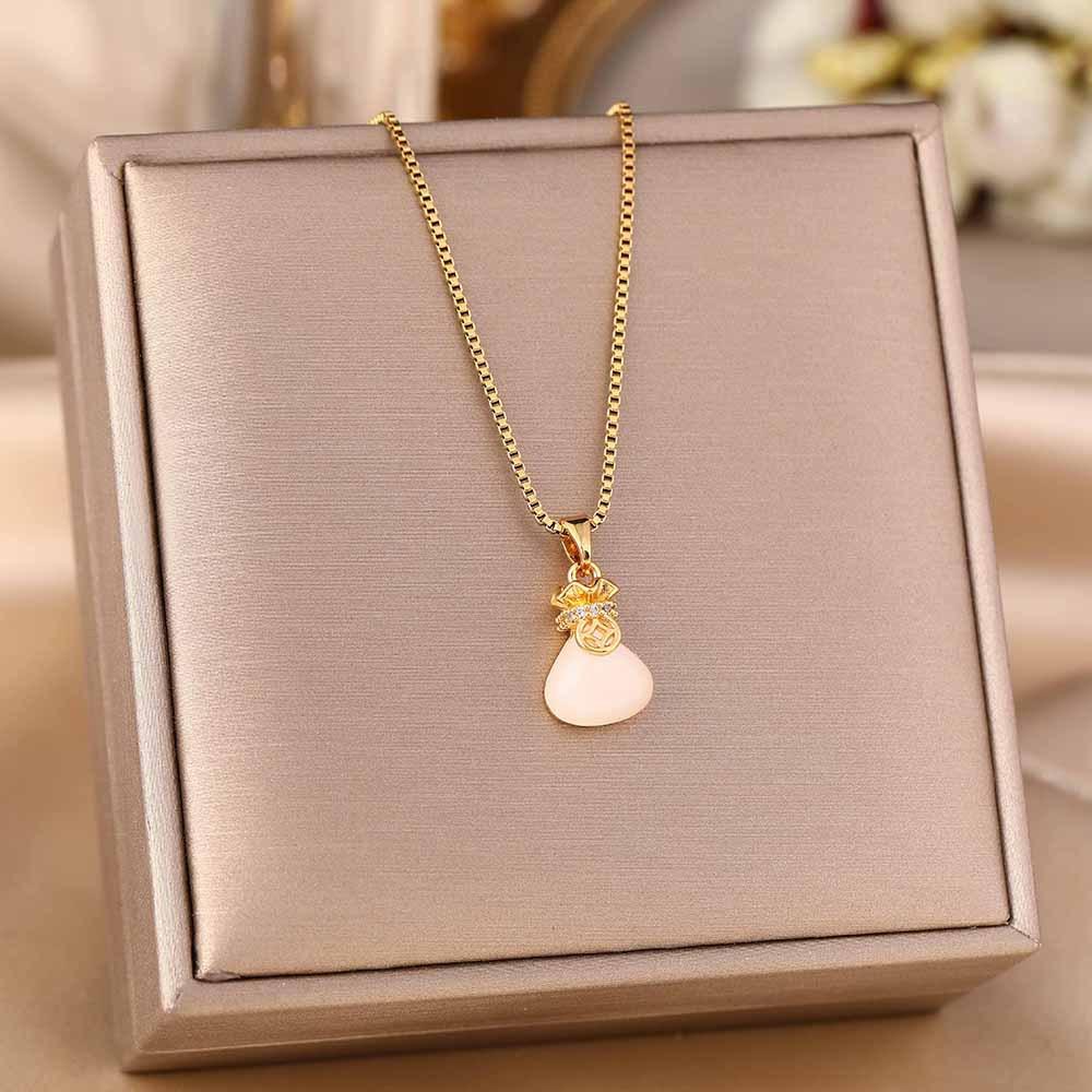 Japan and South Korea Simple Popular Wind Titanium Steel Necklace Female Niche Exquisite Internet Celebrity Zircon Clavicle Chain High-end Jewelry