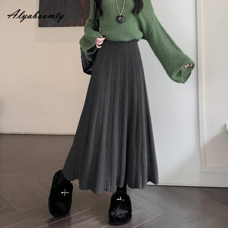 Elegant Fashion Autumn Winter Women Midi Skirt Elastic Waist Beige Grey Black Knitted Skirt Knitting Pleated Warm Skirts Womens