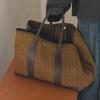 Chic Woolen Shoulder Handbag: Versatile, Stylish Backpack for Autumn/Winter