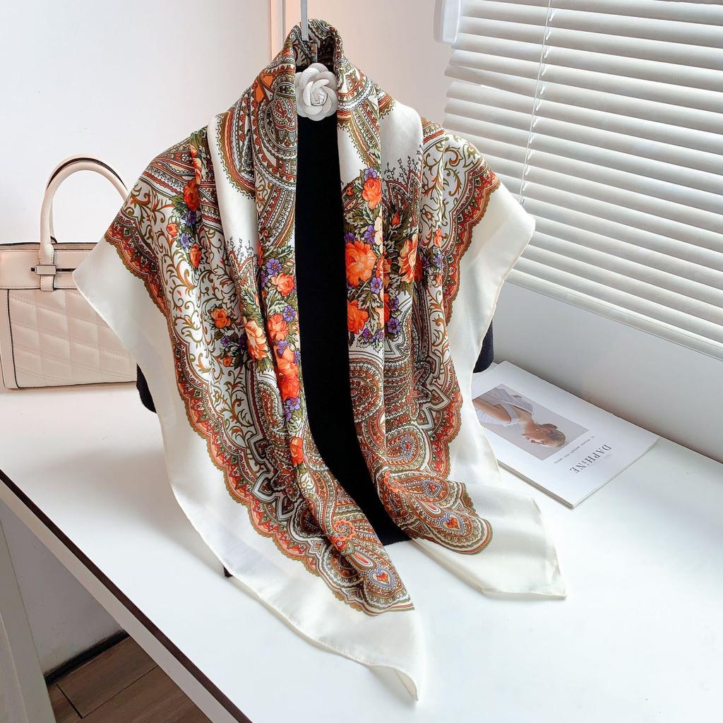 Принтованный квадратный шарф новый ретро двухцелевой большой шарф солнцезащитный Синьцзян путешествия универсальная косынка шаль