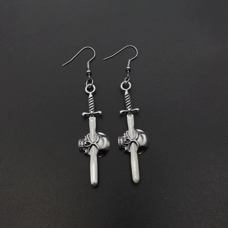 Металлические серьги-подвески в стиле панк-хип-хоп с бабочкой, черепом и цветком для мужчин и женщин, модные серьги в виде рок-креста, меча, сердца и пламени, ювелирные изделия