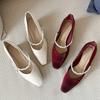 Korean version of pearl one-word belt Xiuhe wedding shoes fairy style square head thick heel single shoes female French banquet temperament high heels