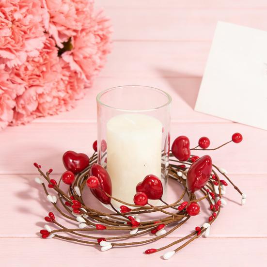 Любовное сердце Ягодное кольцо для свечи Искусственный венок из красных ягод Подсвечник Гирлянда День святого Валентина
