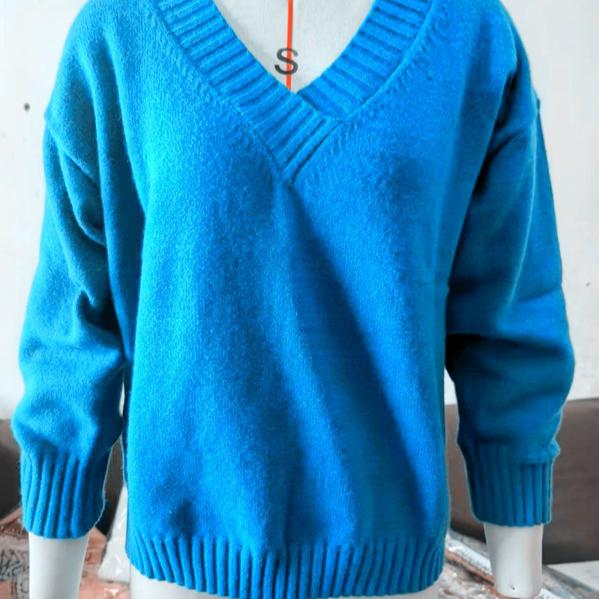 Women's Fashion Casual Solid Color Print Autumn Winter Long Sleeve V-Neck Loose Sweaters