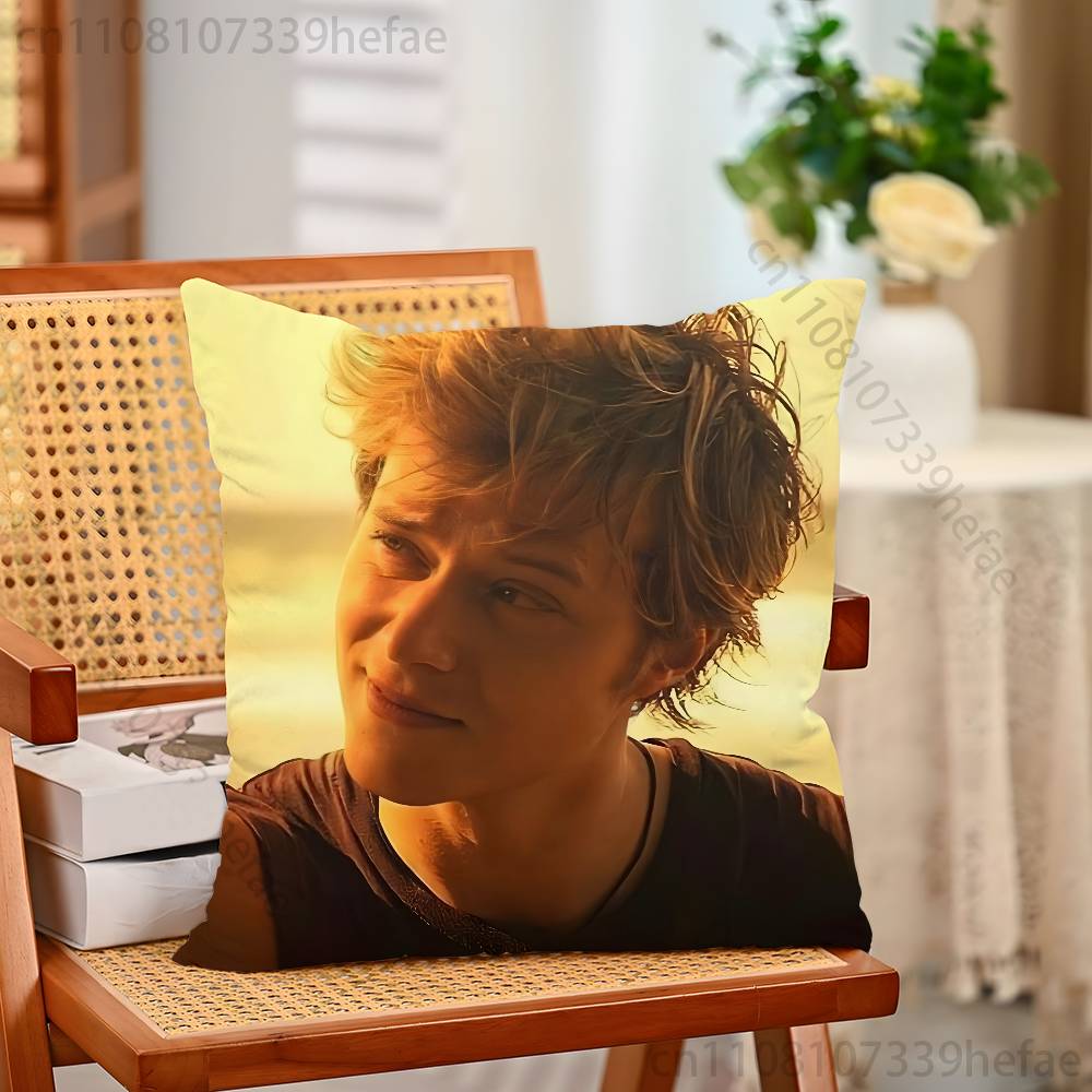 Actor RRudy Pankow Throw Pillow Case For Decoration 30cm 50cm 55cm Square Home Pillowcase Case