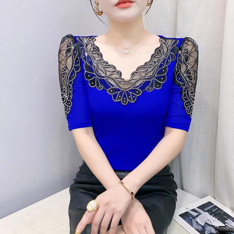 New Summer Luxury Shiny Hot Diamonds Women's Embroidery Flower T-Shirt Elegant V-Neck Lace Patchwork Tops Female Transparent Mid-Sleeve Tees