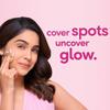 POND'S Матовая пудра для лица Natural Glow Pink Glow 30 г для ровного тона кожи и контроля жирности, маскирует пигментные пятна, шелковистый финиш