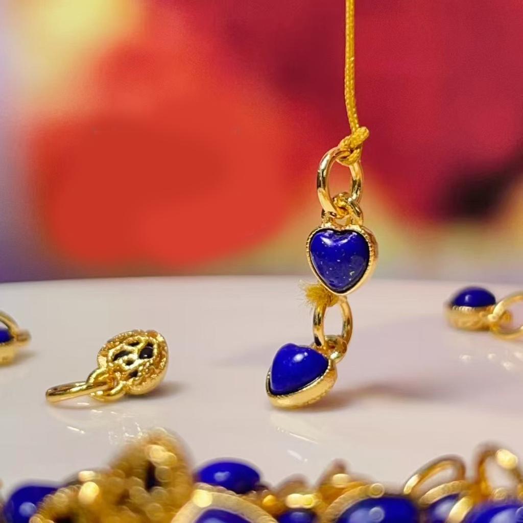 5Pcs, Natural Lapis Lazuli Energy Stone Pendants, Romantic Elegant Style Heart Gemstone Charms, for DIY Necklace Accessories, Jewelry Making Crafts