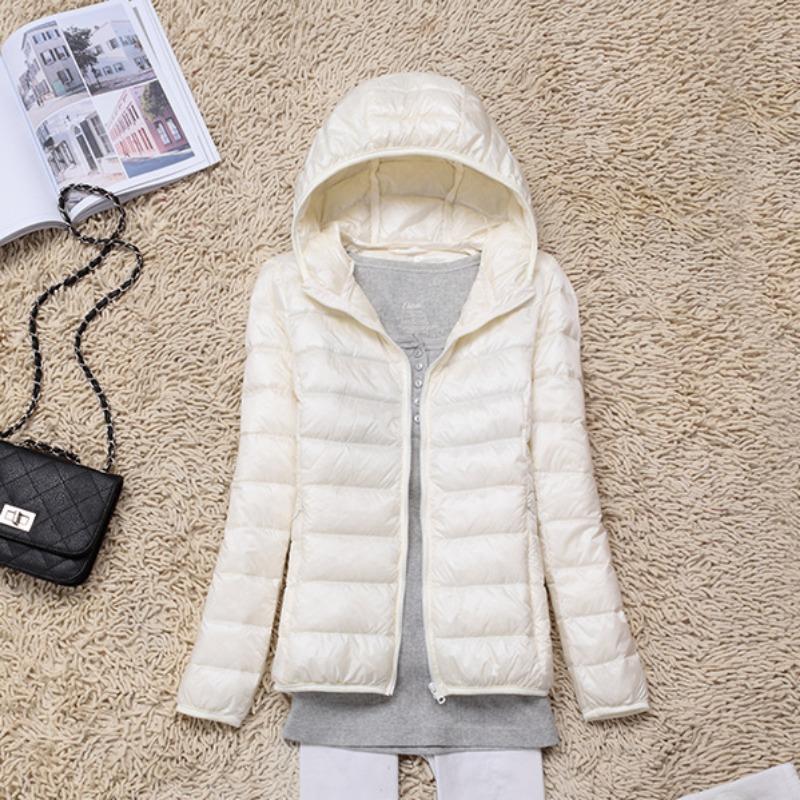 Winter Womens White Lightweight Hooded Puffer Jacket Daily Wear