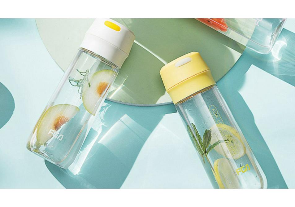 Fuguang Large Capacity High-Temperature Resistant Sports Water Bottle - Portable, Durable, Unisex Design for Summer and Tea.