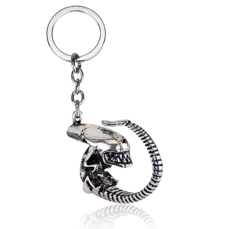 Horror Movie Alien Figure Mask Keychain Predator Head Pendant Keychain Men Jewelry Collier