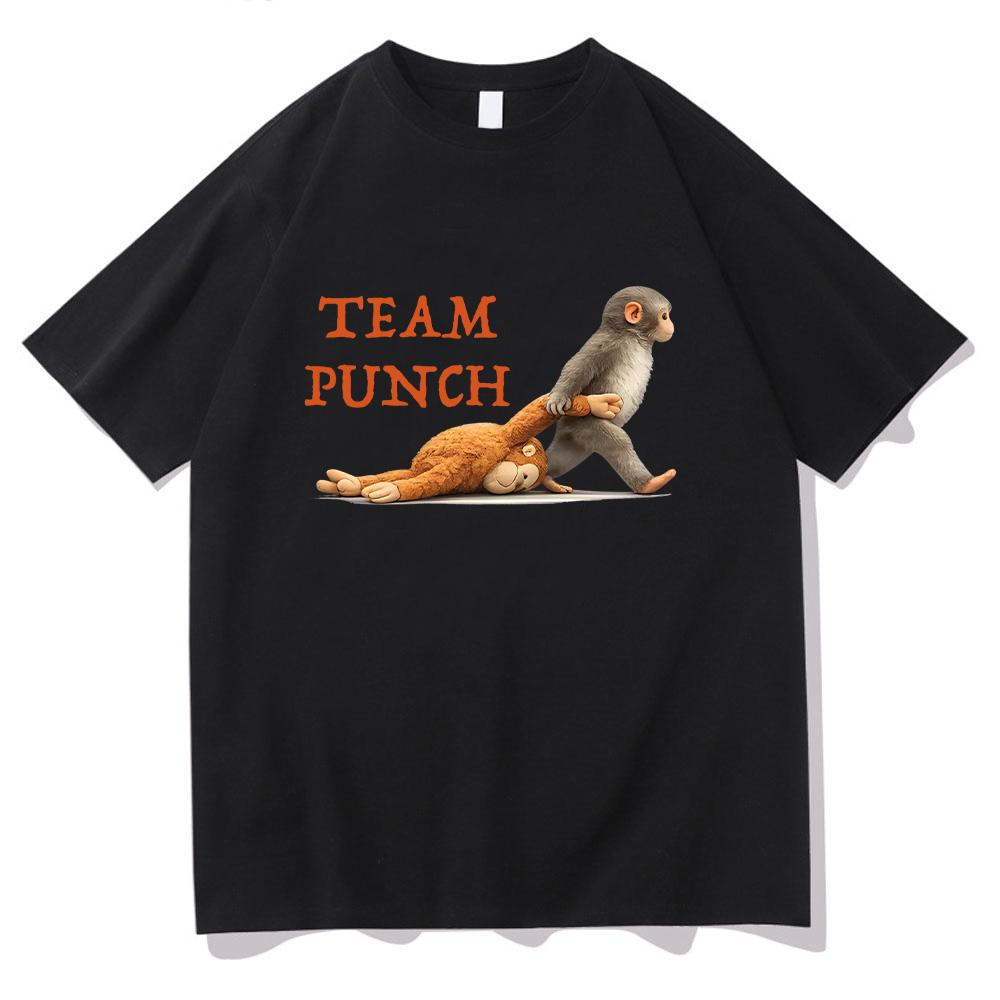 Monkey Punch Graphic T Shirts Baby Monkey Holding Plush Toy Clothing Animal Lover Cotton Tee Cute Cozy Unisex T-shirts Y2K