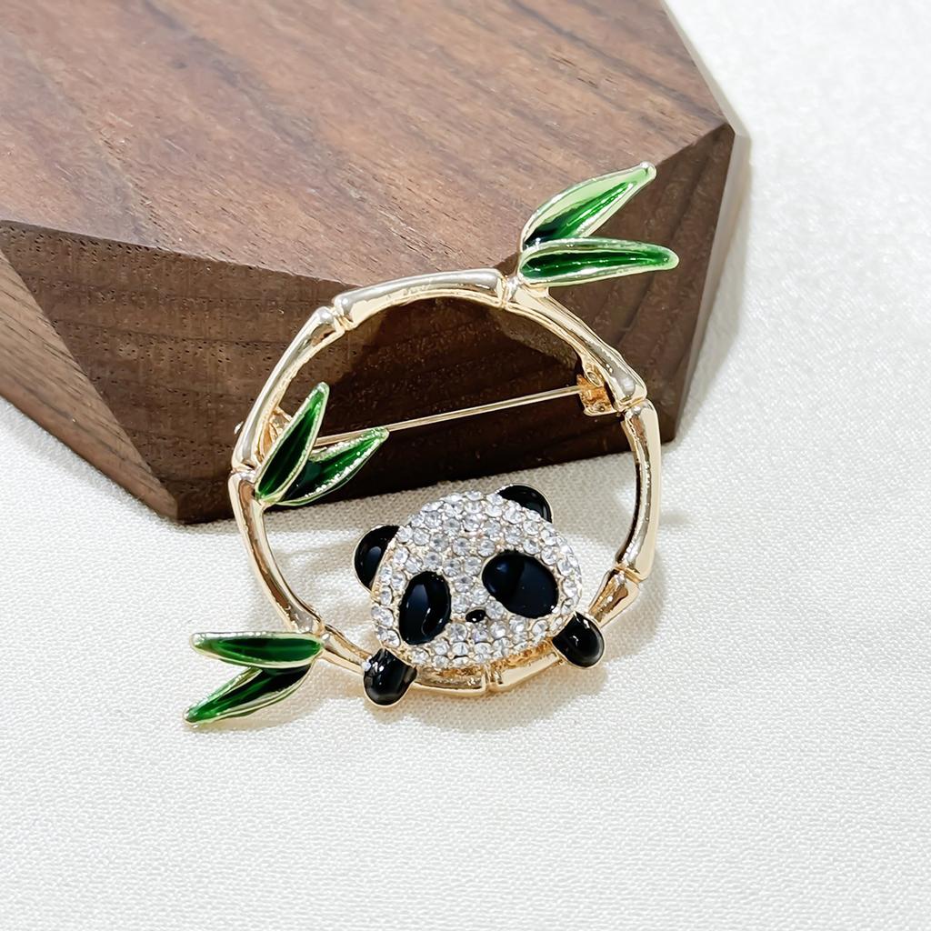 Exquisite Panda Bamboo Brooch Versatile Premium Sense Female Cute Corsage Temperament Pin Suit Coat Accessories