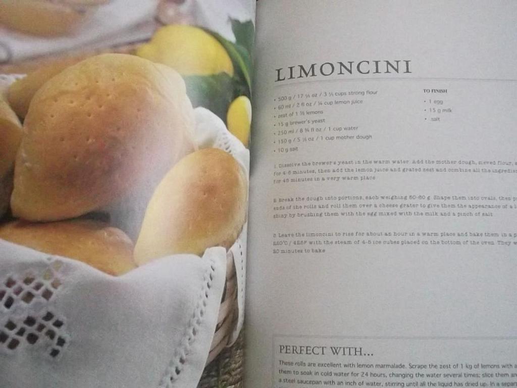 [Б/У] Иностранные Книги ХЛЕБЫ Более 50 Рецептов igloobooks