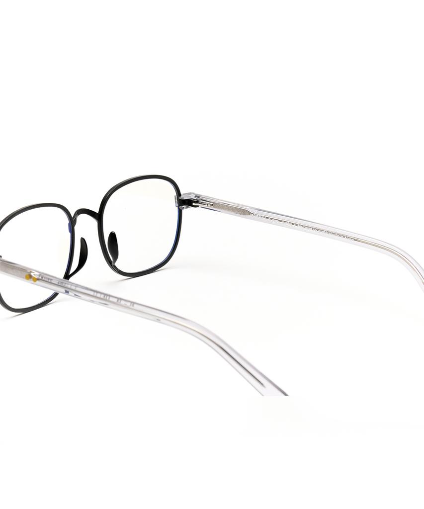 Geulapigpeullaseutig David.L_Black.Gray Clear
