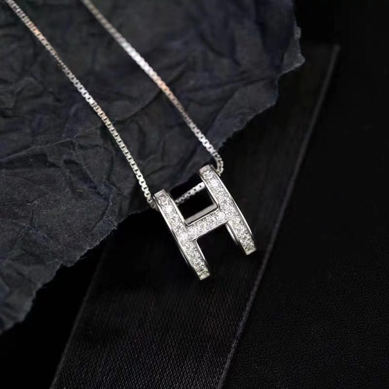 Geometric Necklace Pendant Beautiful Stylish Shiny H Shape Design Necklace Pendant Jewelry
