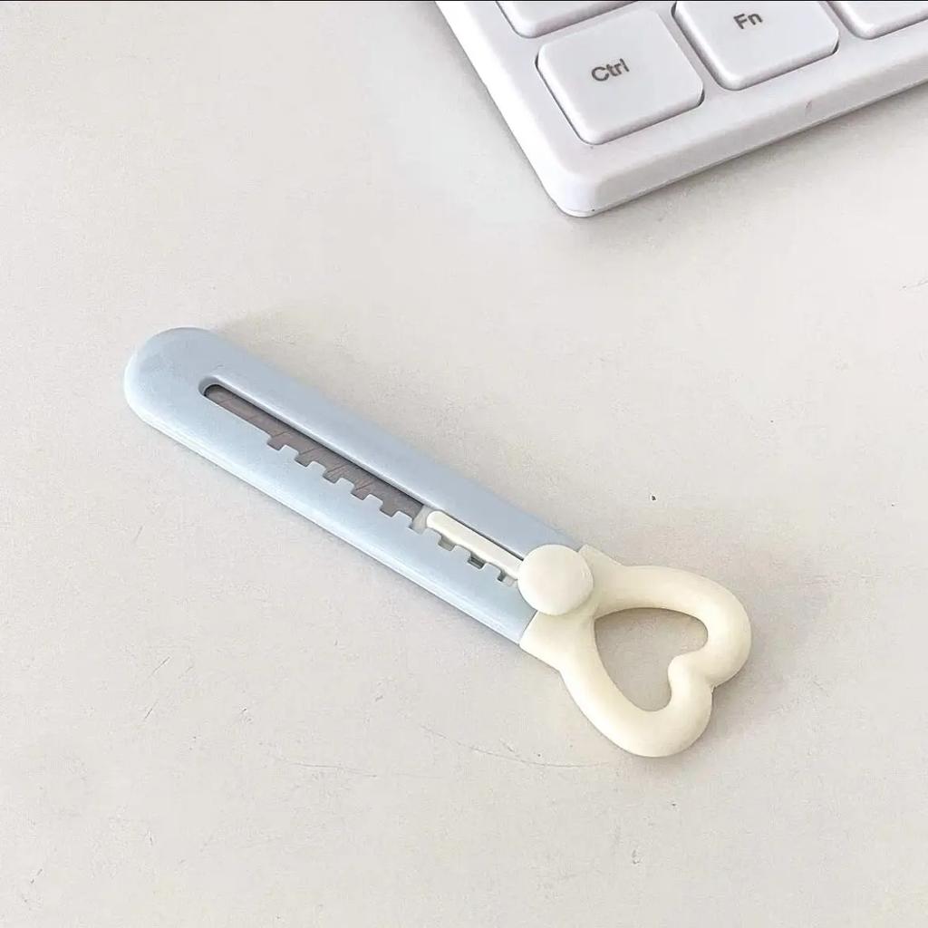 Любовь Канцелярский нож Дом Студент Обои Нож Планировщик Креативный Инструмент для распаковки посылок Ручной нож для бумаги Защита от порезов Планировщик