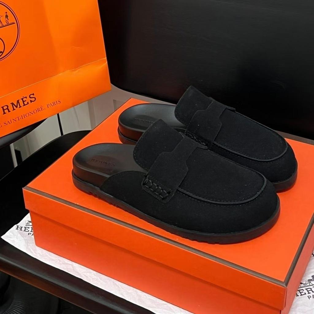 Кожаные Birkenstocks для женщин, новые весенние на платформе, с пробковой подошвой, полусапожки-шлепанцы Birkenstocks для ношения на улице.