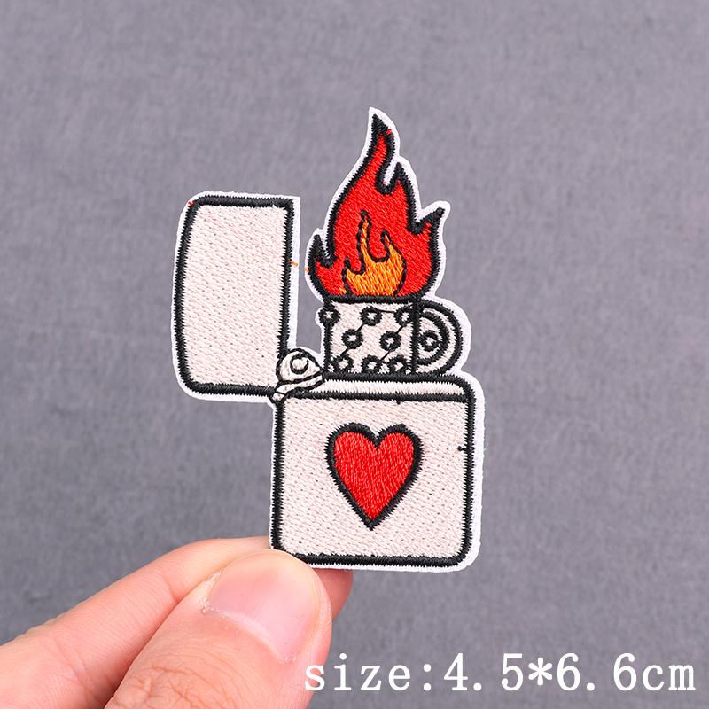 Нашивки с вышивкой в виде черепа в стиле панк на одежде, хип-хоп, сексуальные, термоклеящиеся, нашивки с надписью «Любовь» для декора одежды