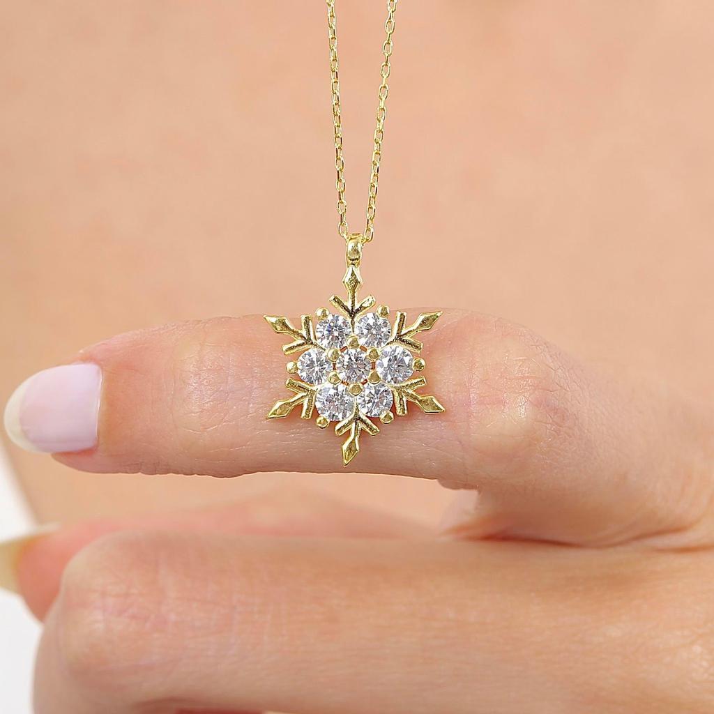 Dream Crystal Gold Color Silver Snowflake Necklace
