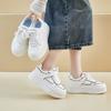 Модная маленькая белая обувь женская летняя новая корейская версия увеличивающая рост повседневная обувь модные универсальные дышащие кроссовки на платформе женские