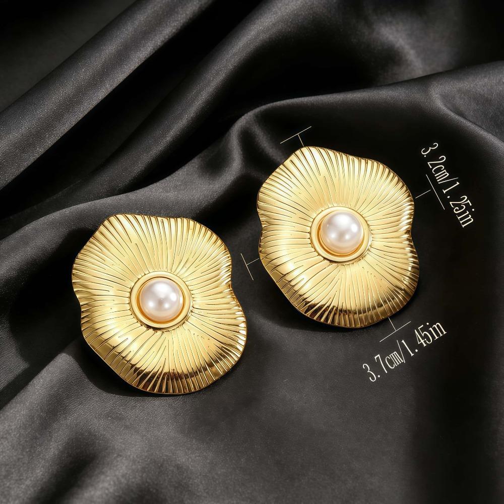 ins style French retro pearl stud earrings women's 18K gold-plated niche design high-end earrings